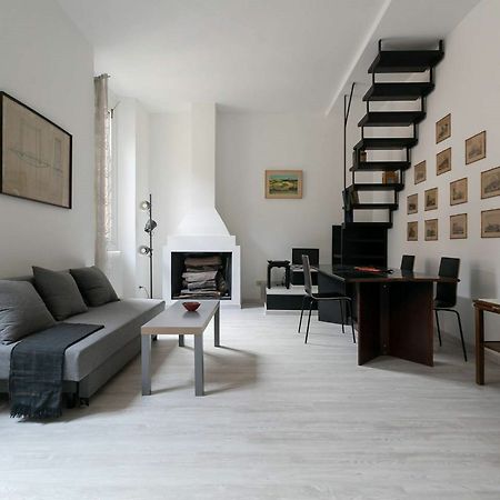 Amedei Apartment Int 7 Milan Bagian luar foto
